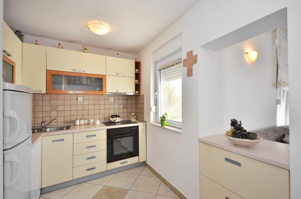 Apartments Vukasovic Mimice Bilik gambar
